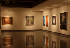 浅谈展厅设计中形的审美特征