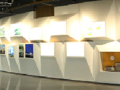 展厅设计公司：虚形垂直面的空间